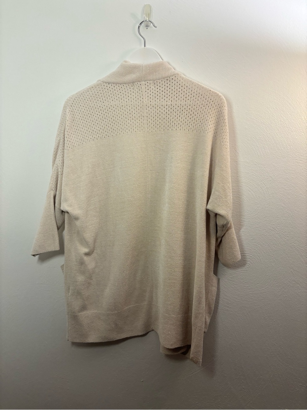 Barefoot Dreams Light Cream Open Cardigan with Front Pockets Size S/M - Picture 2 of 6